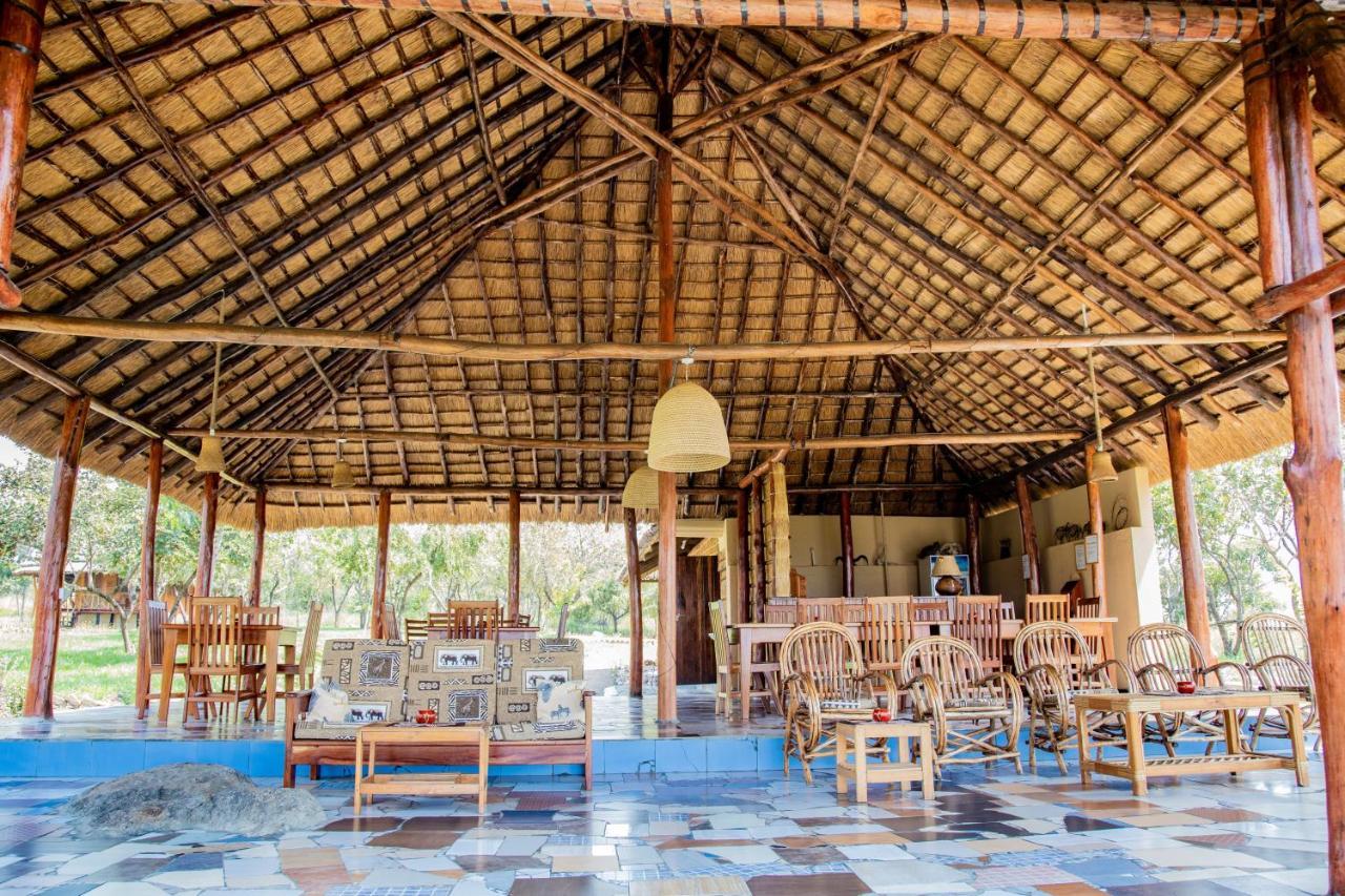 Mama Washindi Lodge Pakwach Exterior photo